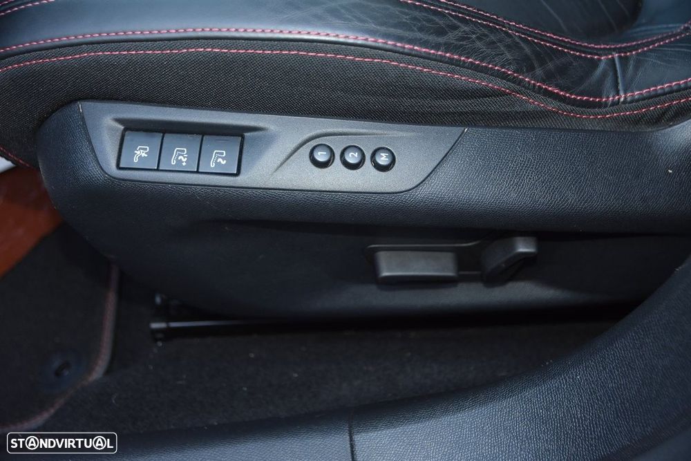 Peugeot 308 SW 1.5 BlueHDi GT EAT8 - 14