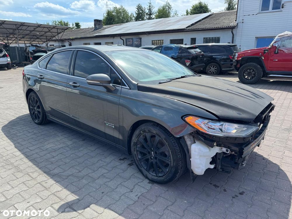 Ford Mondeo - 8