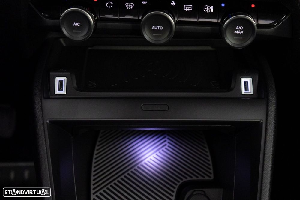 Citroën C4 X 1.2 PureTech Shine Pack EAT8 - 24