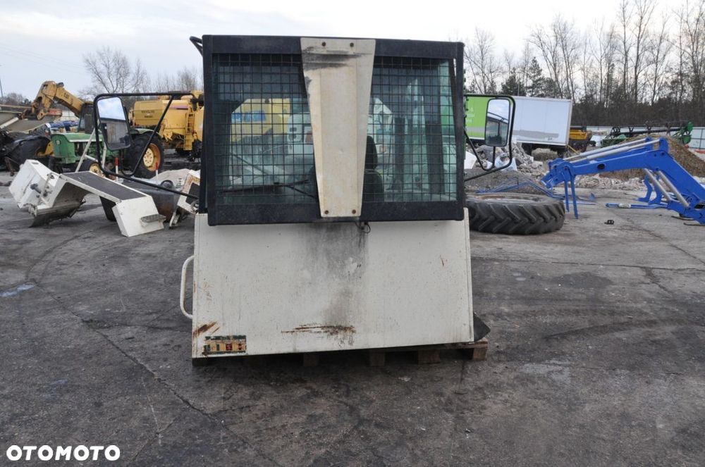 KABINA TEREX TA27 TA25 - 3