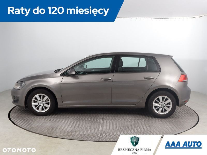 Volkswagen Golf - 4