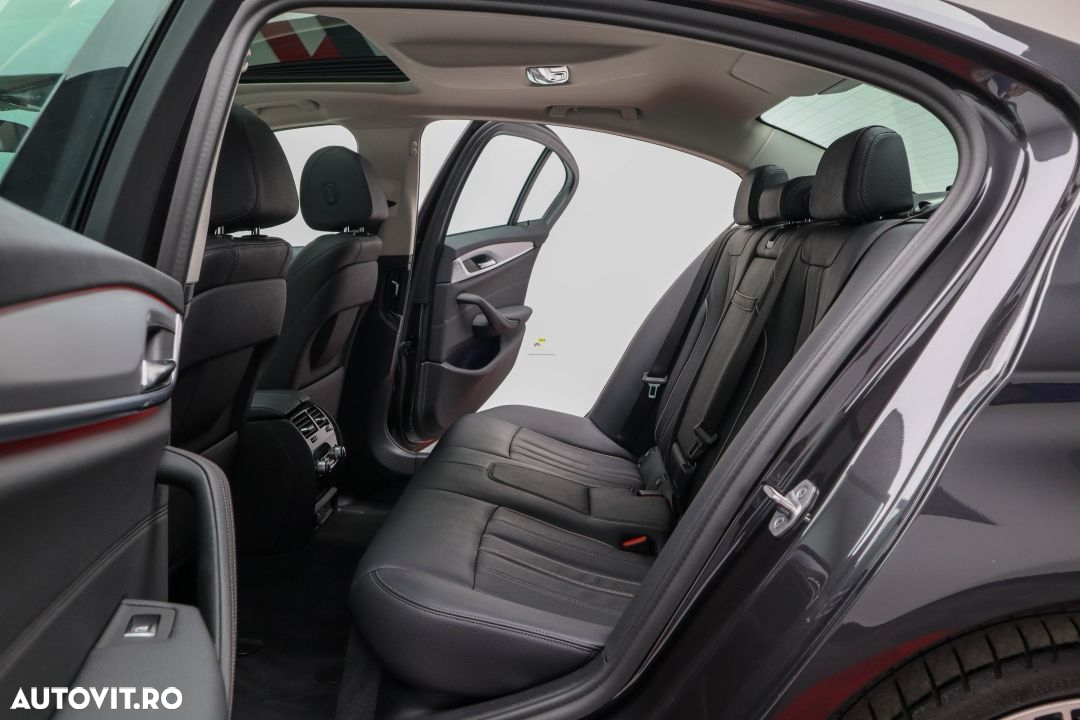 BMW Seria 5 545e xDrive AT PHEV - 24