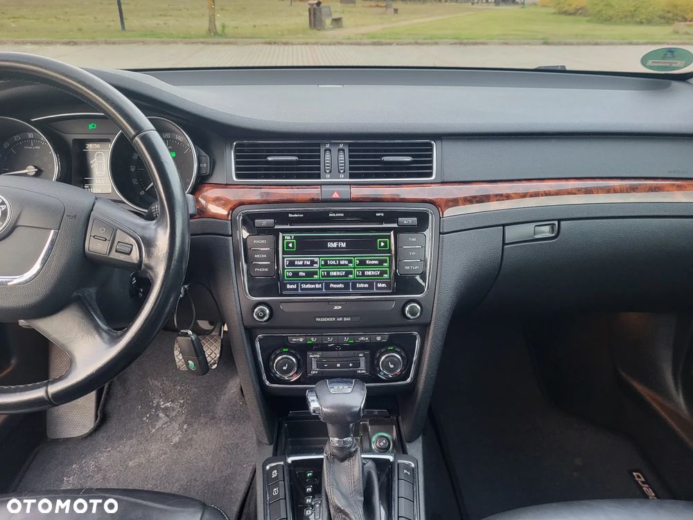 Skoda Superb 2.0 TDI Comfort DSG - 10