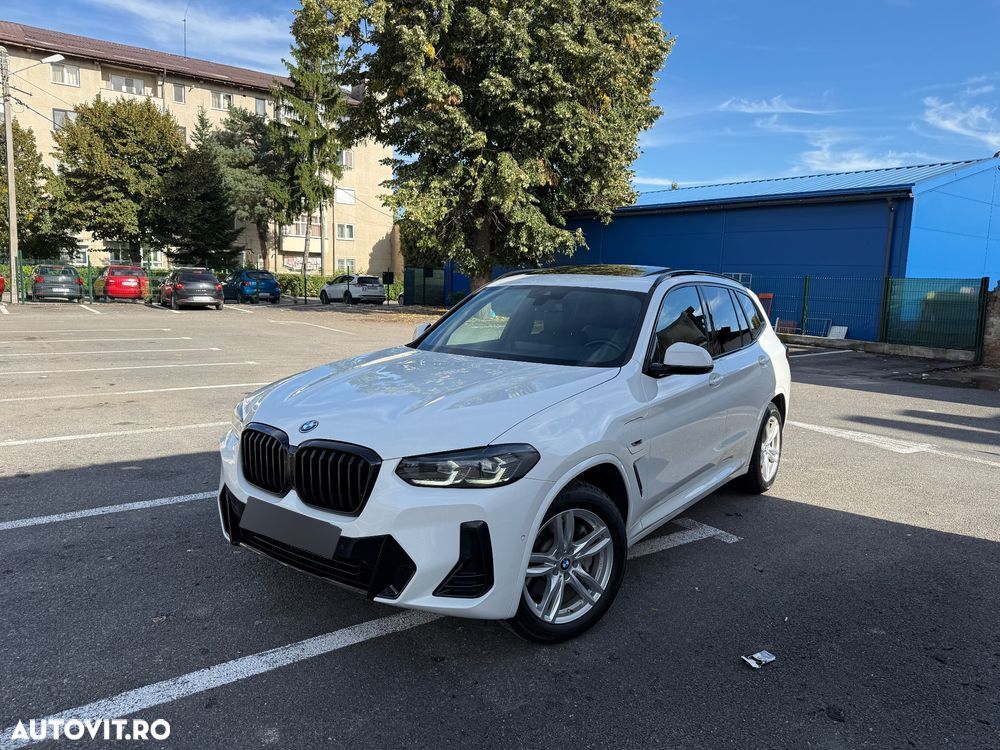 BMW X3 xDrive30e AT PHEV - 27