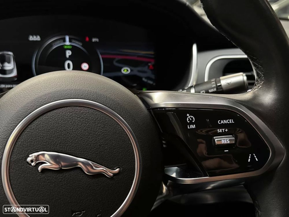 Jaguar I-Pace - 24