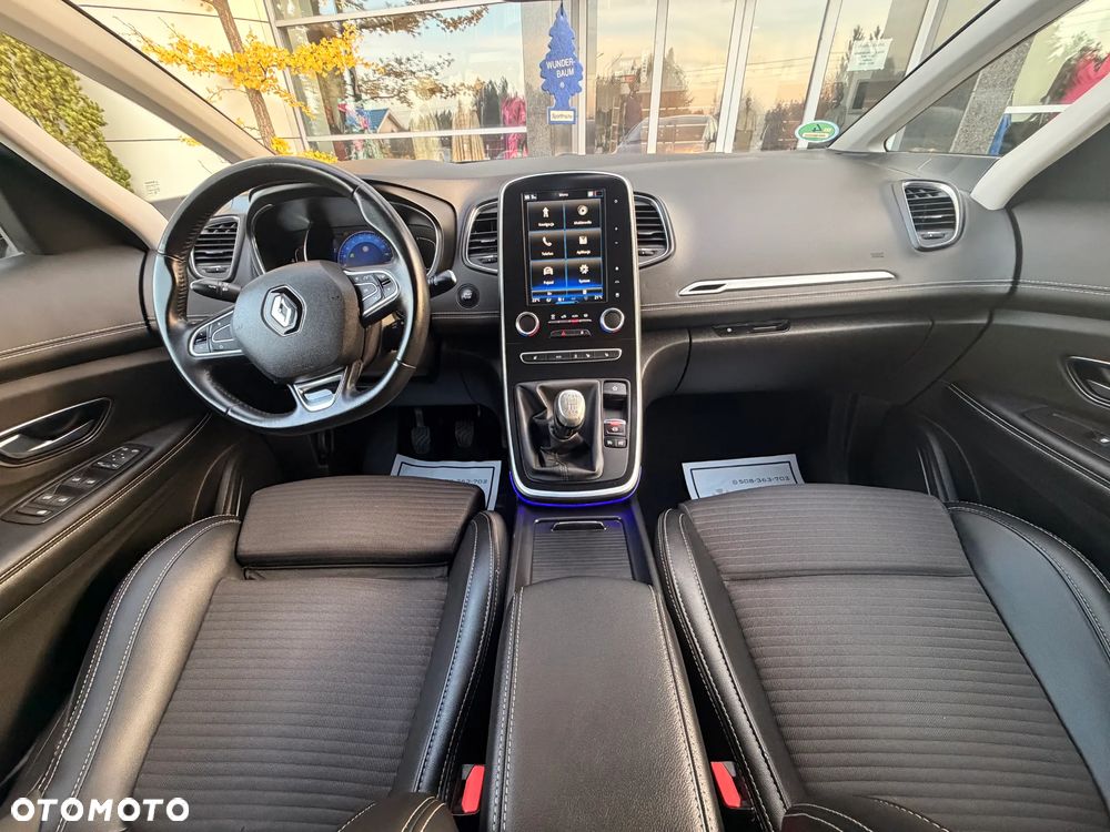 Renault Grand Scenic 2018 photo 5