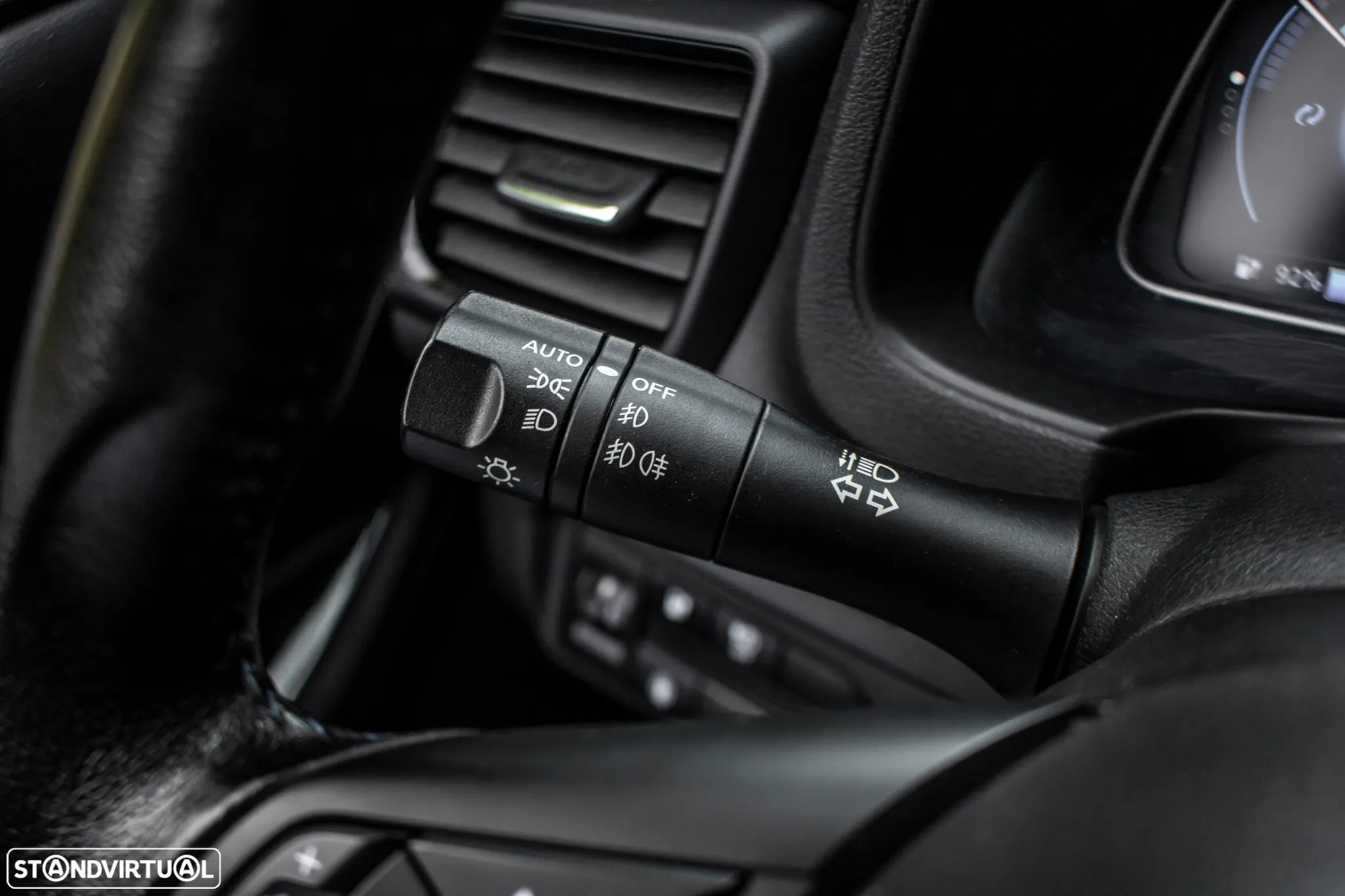 Nissan Leaf N-Connecta - 17
