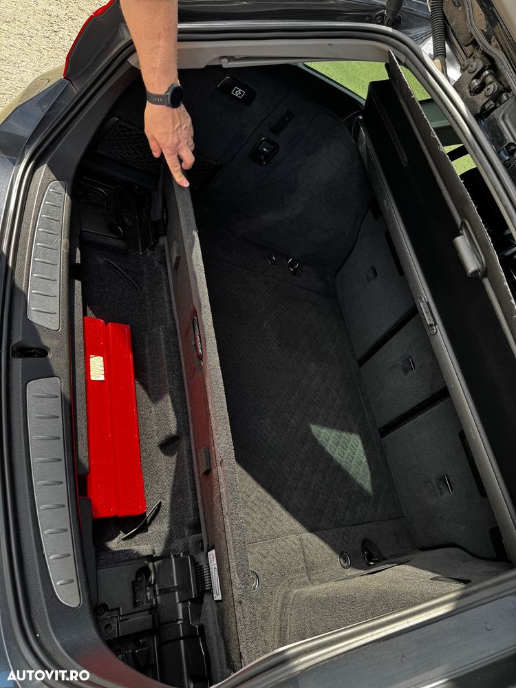 BMW Seria 3 320d Aut. Efficient Dynamics Edition - 18