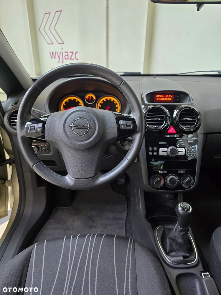 Opel Corsa 1.4 16V Innovation 110 Jahre - 28