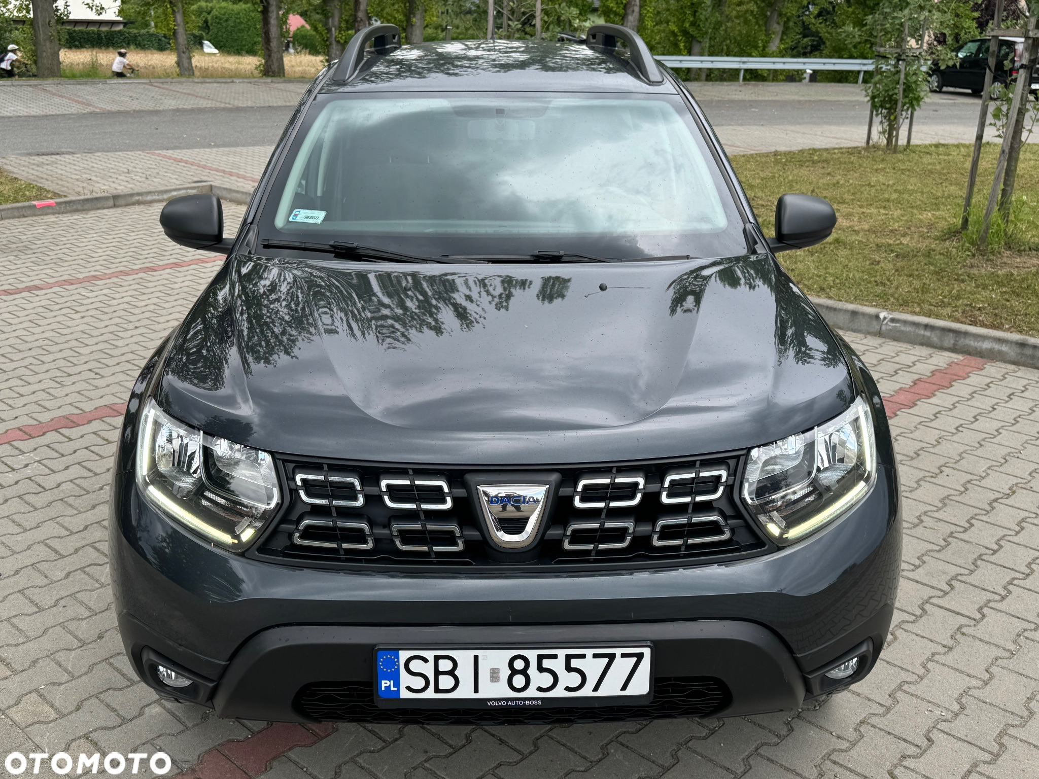 Dacia Duster 1.6 SCe Prestige - 4