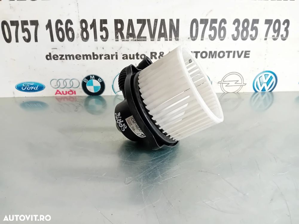 Aeroterma Spate Hyundai Santa Fe 2 II Model 7 Locuri An 2006-2012 - 6