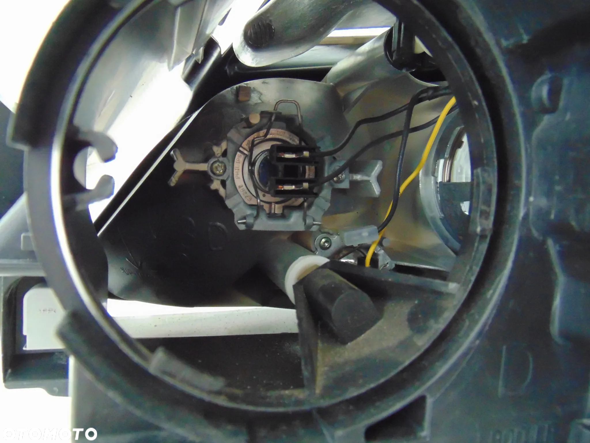 EUROPA lampa przednia przód prawa Citroen C8 , 02-08r - 13