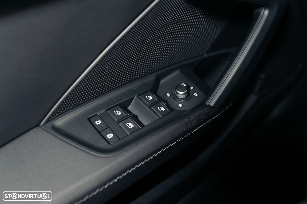 Audi S3 TFSI quattro S tronic - 30