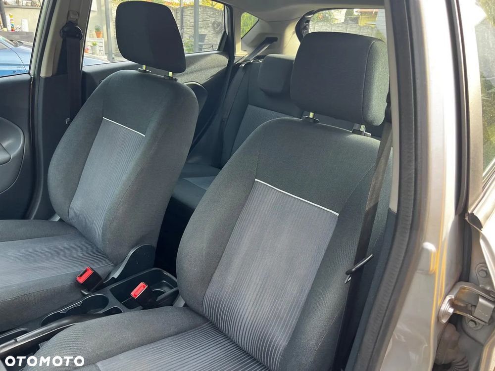 Ford Fiesta - 14