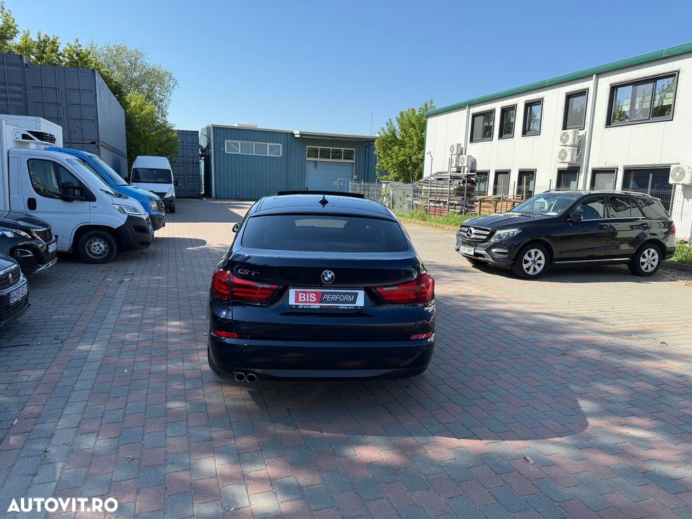 BMW Seria 5 530d xDrive - 6