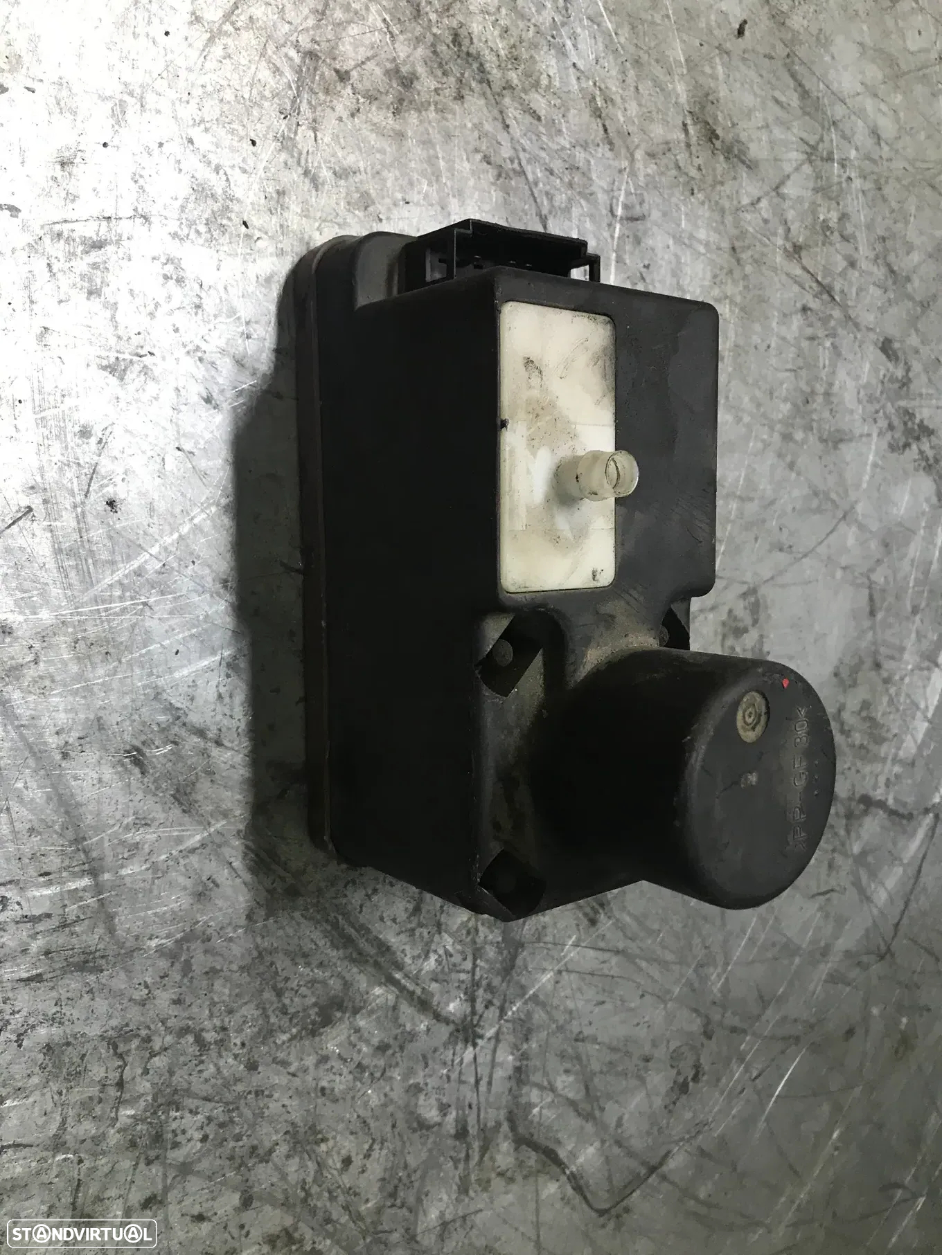 MOTOR / BOMBA VACUO FECHO CENTRAL VOLKSWAGEN POLO / GOLF III 6N0962257 1H0962257A 1H0962257 1H0962257J - 4