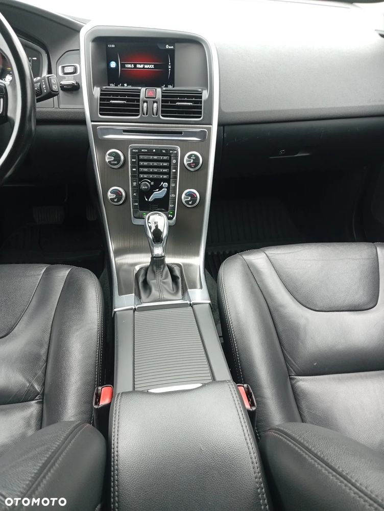 Volvo XC 60 D4 Drive-E Summum - 19