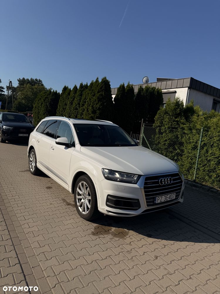 Audi Q7 - 3