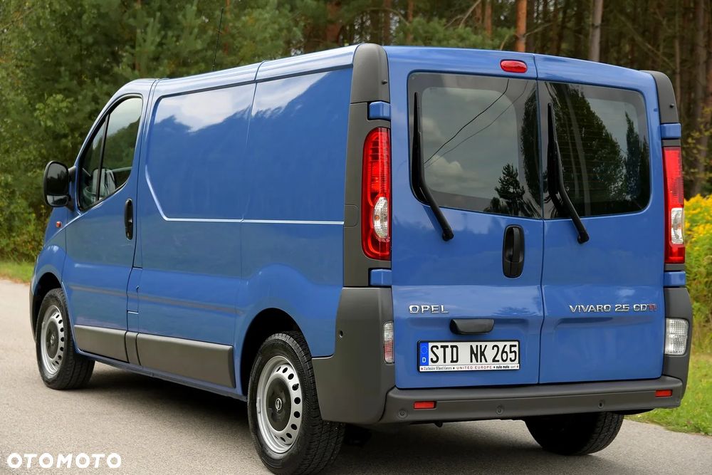 Opel VIVARO 2.5 CDTi 145KM * Z Niemiec * KLIMA * AUTOMAT * ZNAKOMITY STAN! - 6