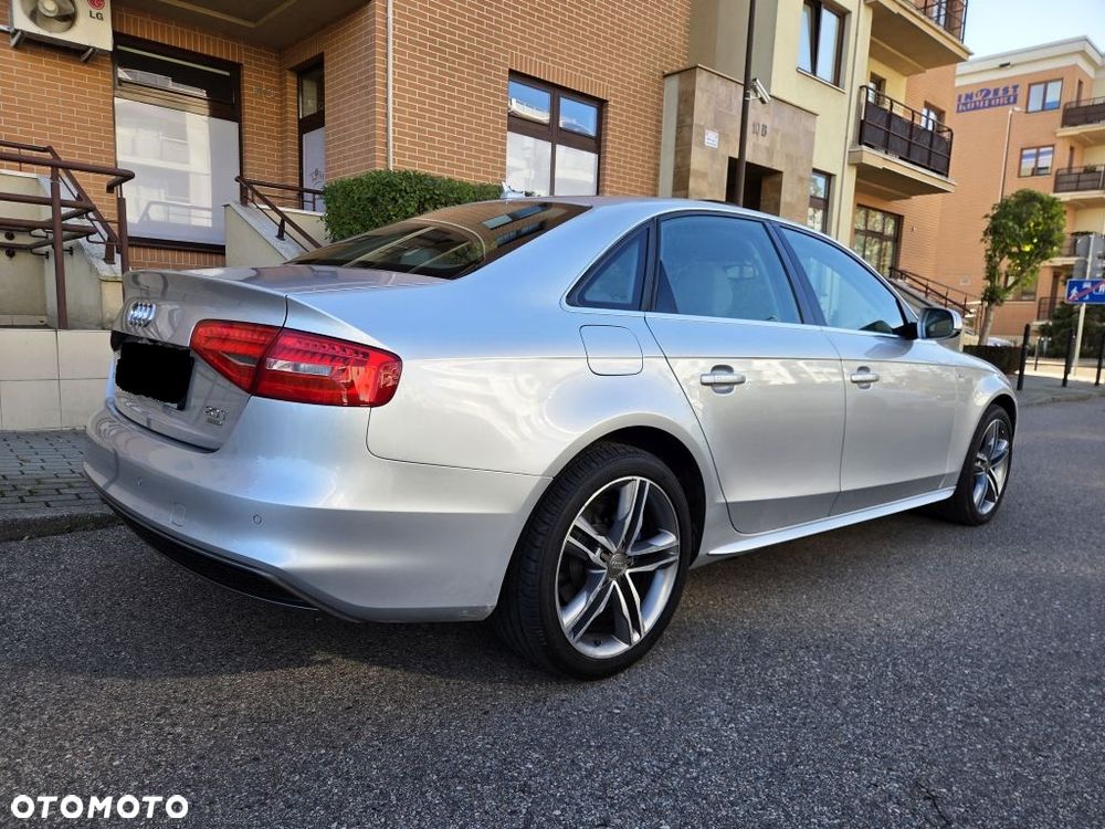 Audi A4 Limousine 2.0 TFSI Quattro S tronic - 10