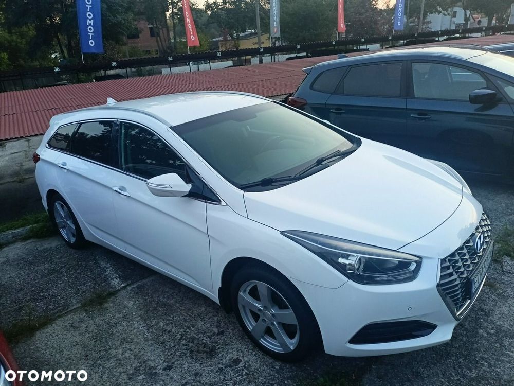 Hyundai i40 Kombi blue 1.6 CRDi Space - 39