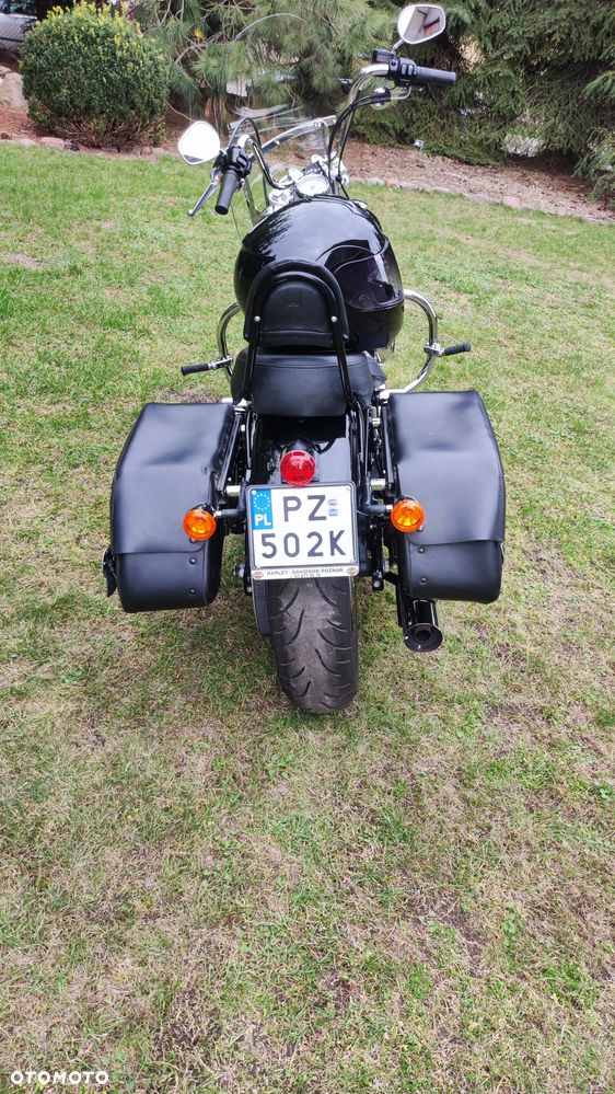 Harley-Davidson Dyna Street Bob - 6