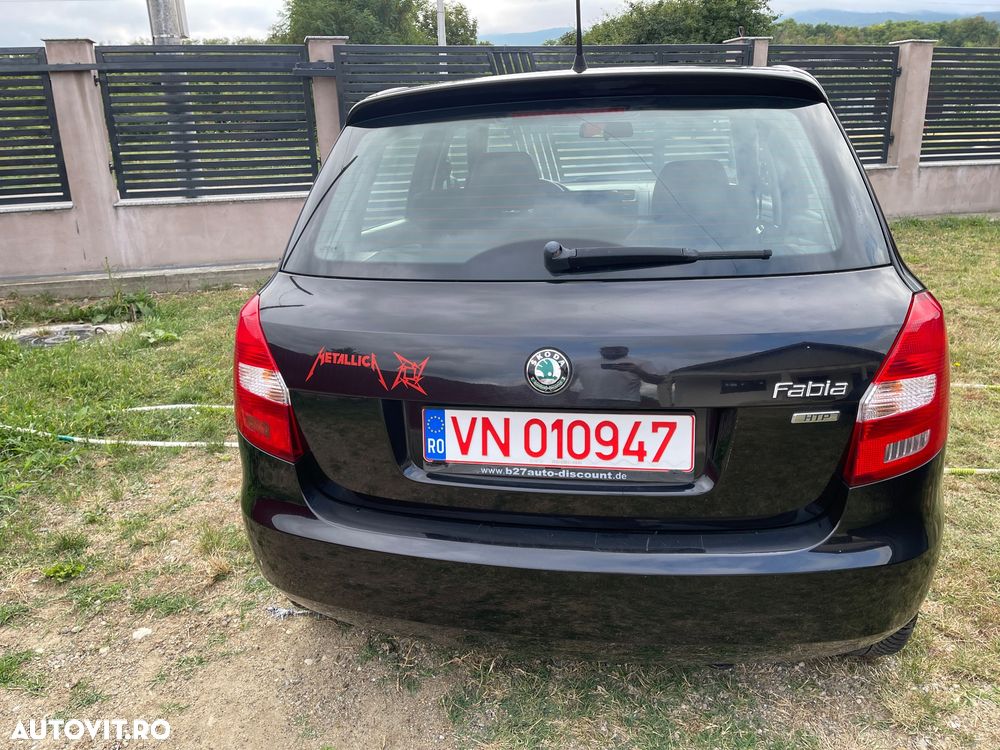 Skoda Fabia 1.2 HTP Dinamic - 4