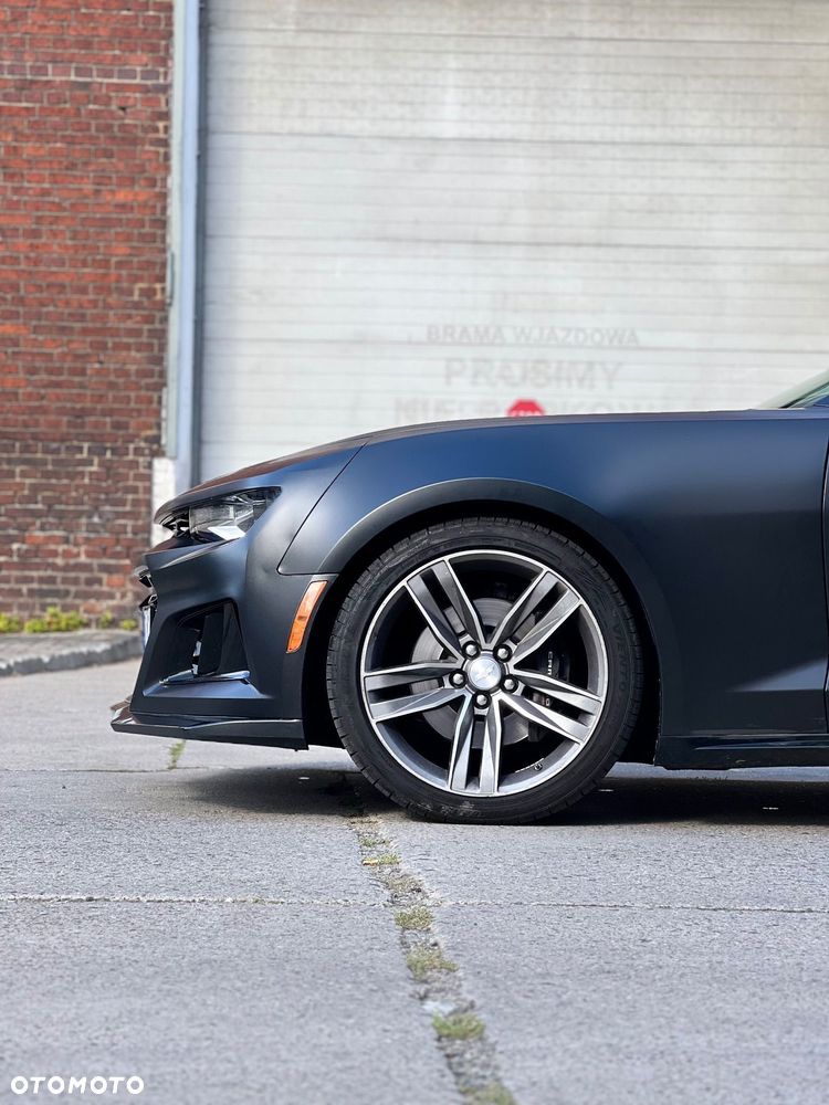 Chevrolet Camaro - 10