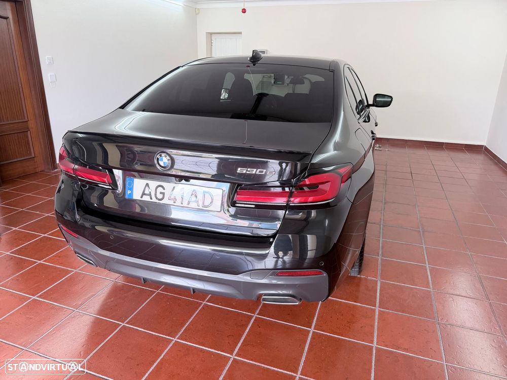 BMW 530 e Pack M - 8