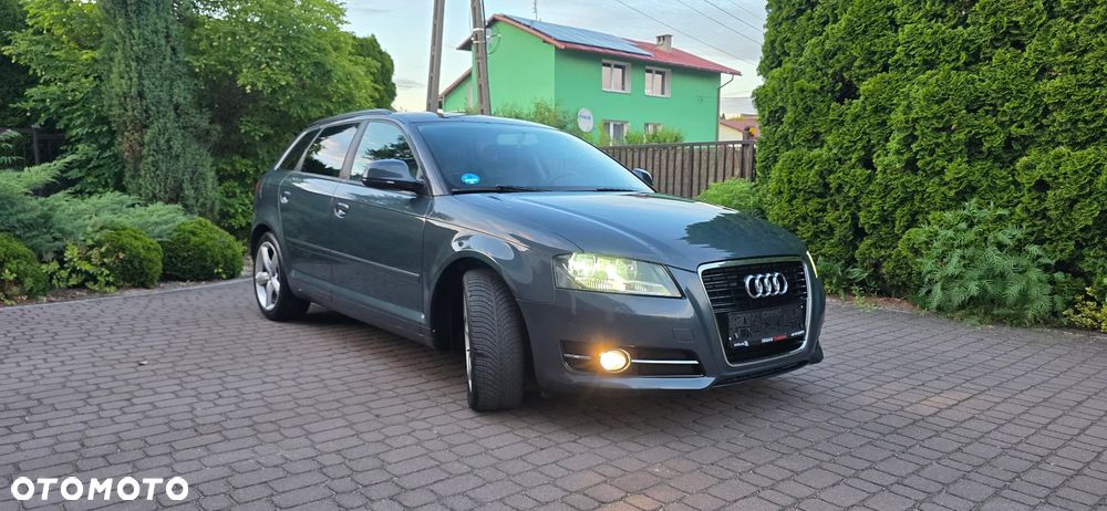Audi A3 Sportback - 6