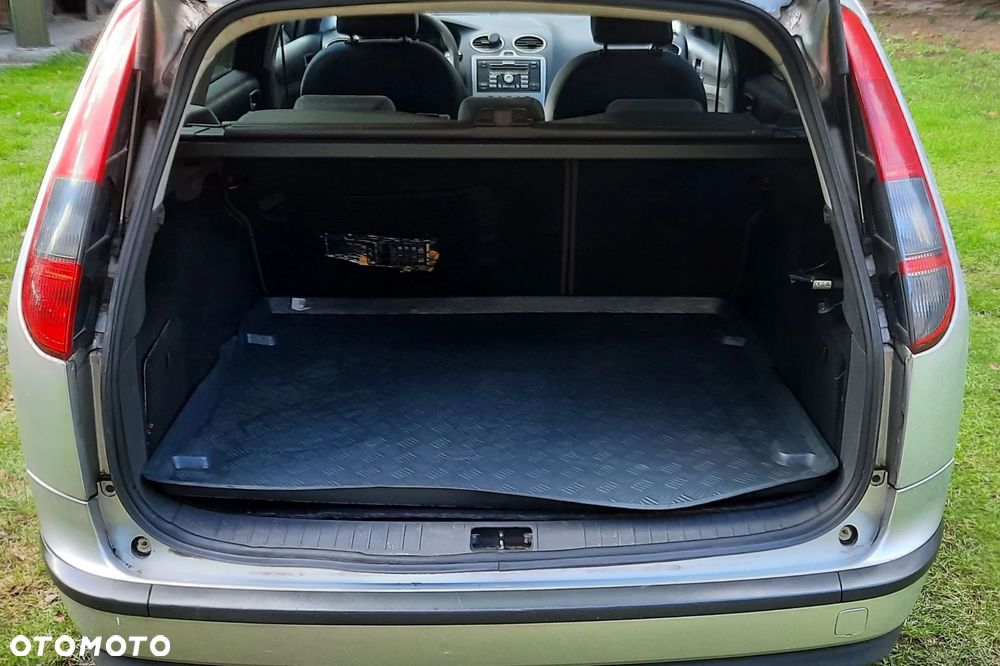 Ford Focus 1.6 Comfort - 17