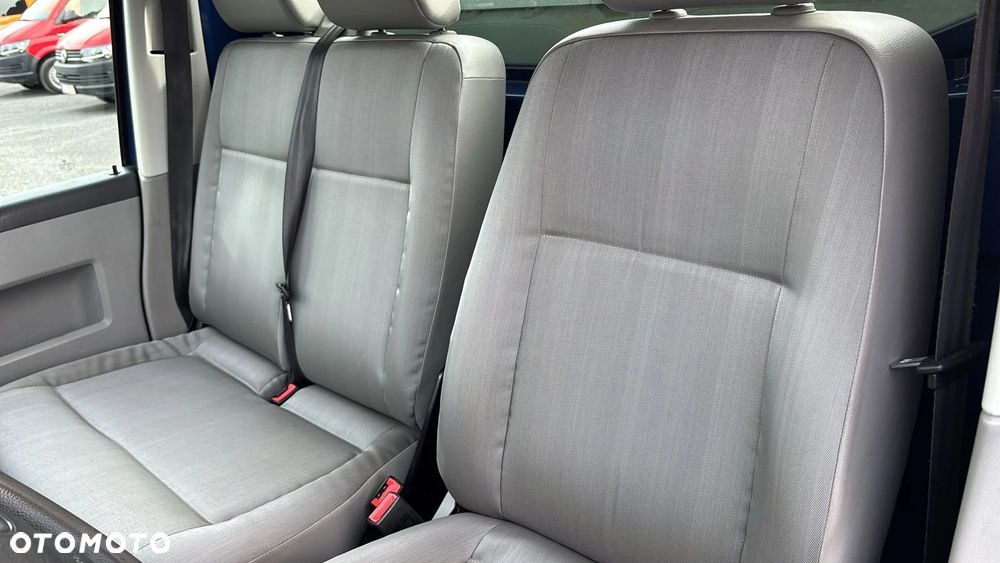 Volkswagen Transporter T5 - 11