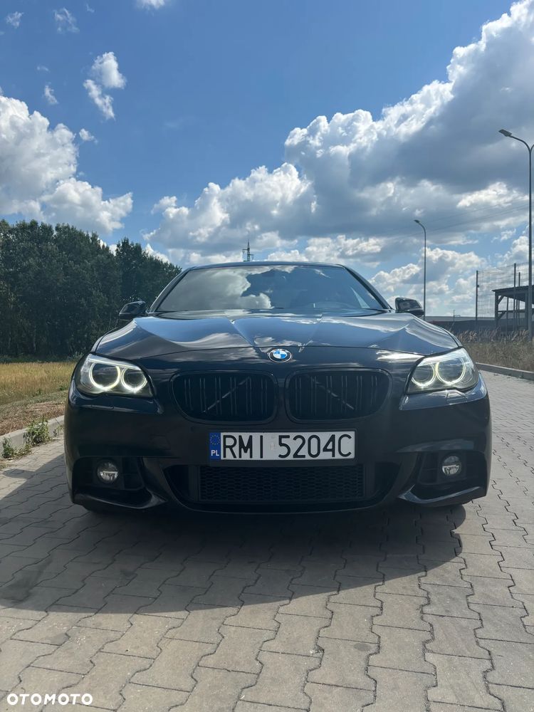 BMW Seria 5 535d xDrive - 12