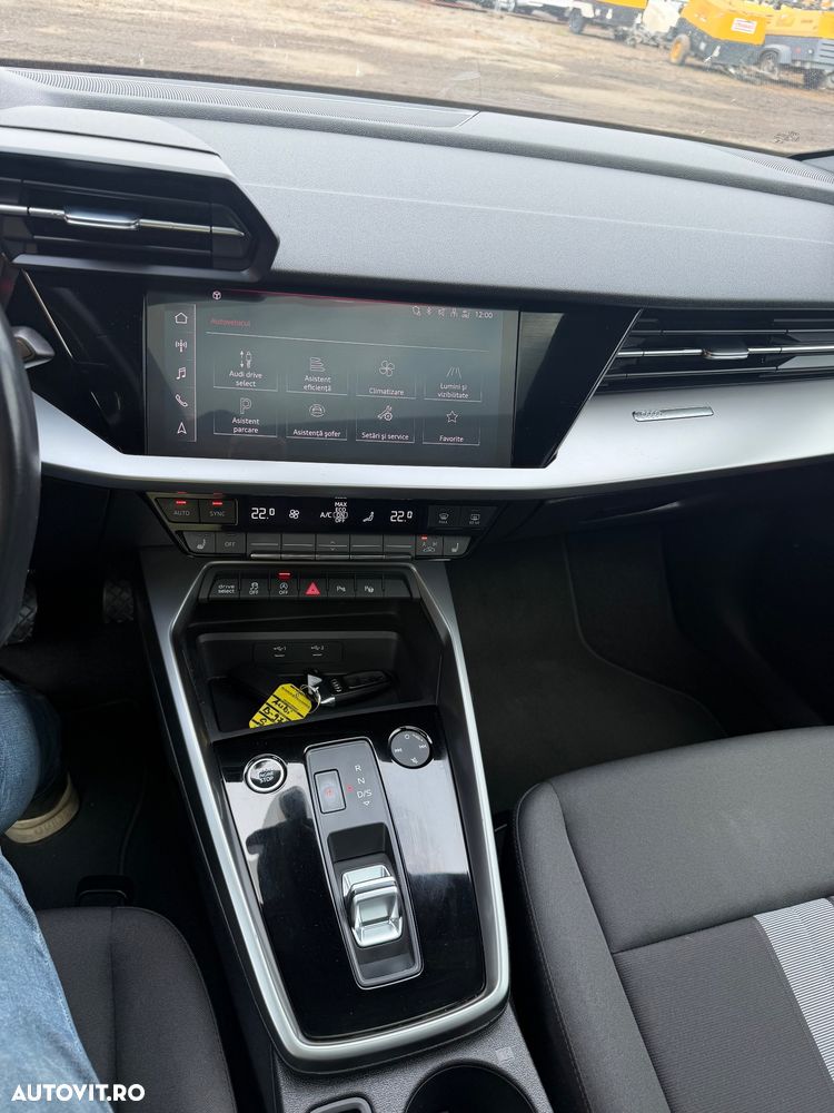 Audi A3 Limuzina 2.0 35 TDI S tronic S Line - 36