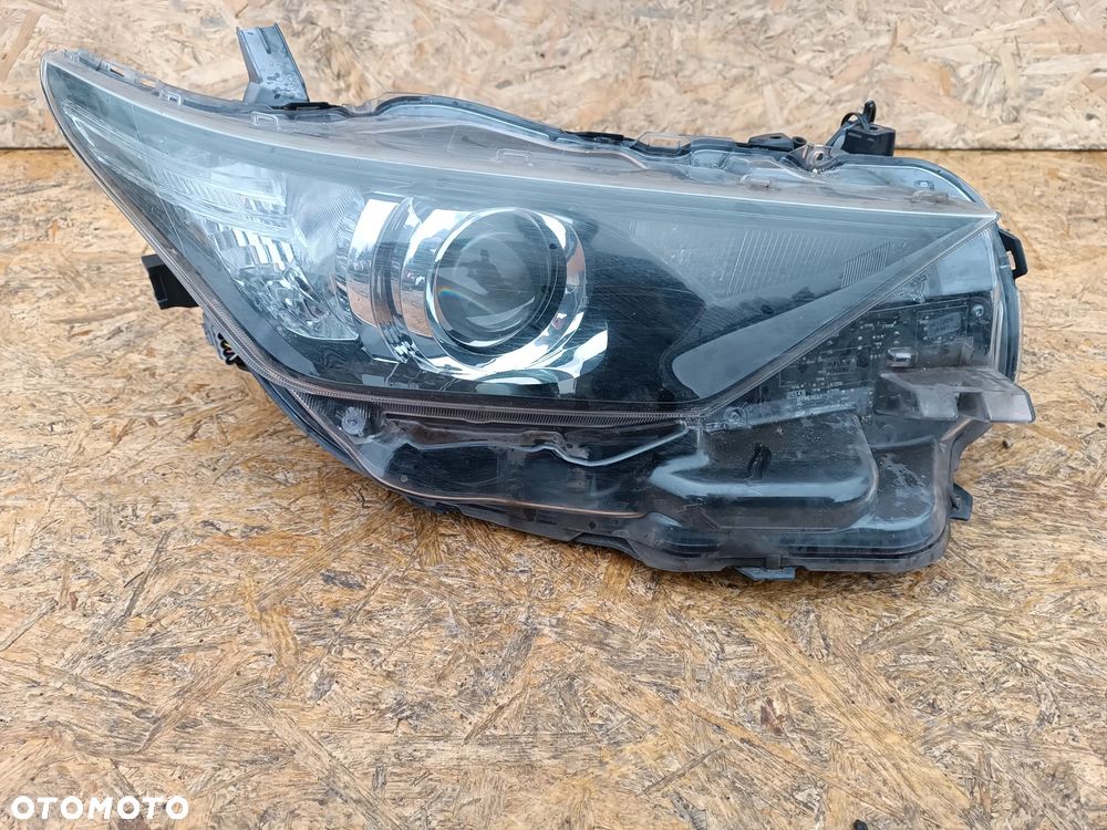 LAMPA PRZÓD PRZEDNIA PRAWA TOYOTA AURIS II LIFT SOCZEWKA LED 81110-02K30 - 2