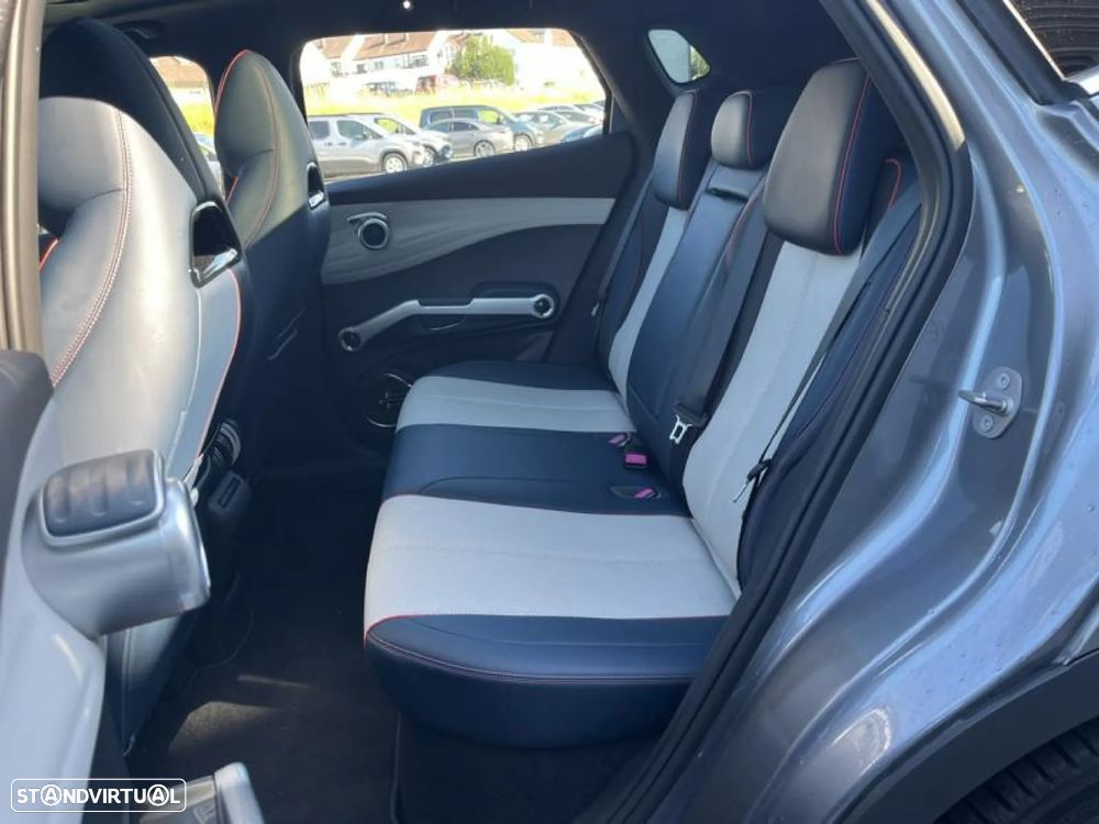 BYD Atto 3 Comfort - 12
