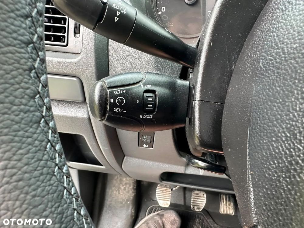 Peugeot EXPERT 2.0 HDi 128 kM manual, 2016 rok ORGINALNY- NISKI PRZEBIEG, HAK, paka jak NOWA, CZUJNIKI PARKOWANIA, STAN BDB! - 24