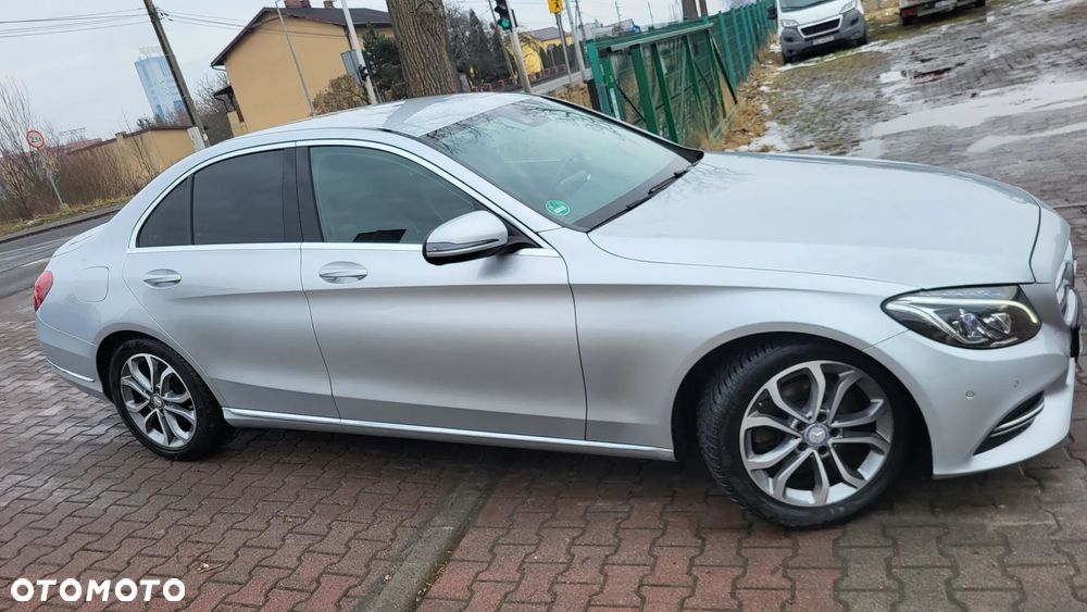 Mercedes-Benz Klasa C 180 (BlueEFFICIENCY) Avantgarde - 15