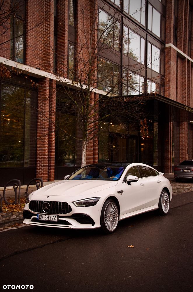 Mercedes-Benz AMG GT 43 4-Matic+ - 3