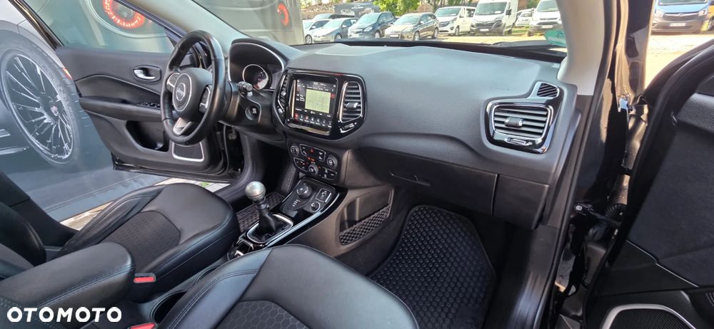 Jeep Compass 2.0 MultiJet Active Drive Longitude - 36