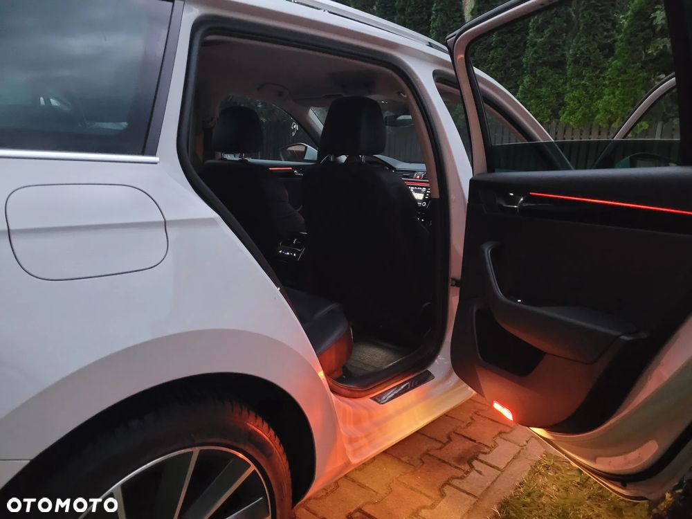 Skoda Superb 1.8 TSI L&K - 26