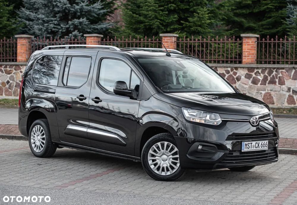 Toyota Proace City Verso 1.5 D-4D L2 Teamplayer 7-Sitzer - 2