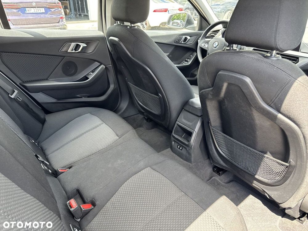 BMW Seria 1 118i Advantage - 24