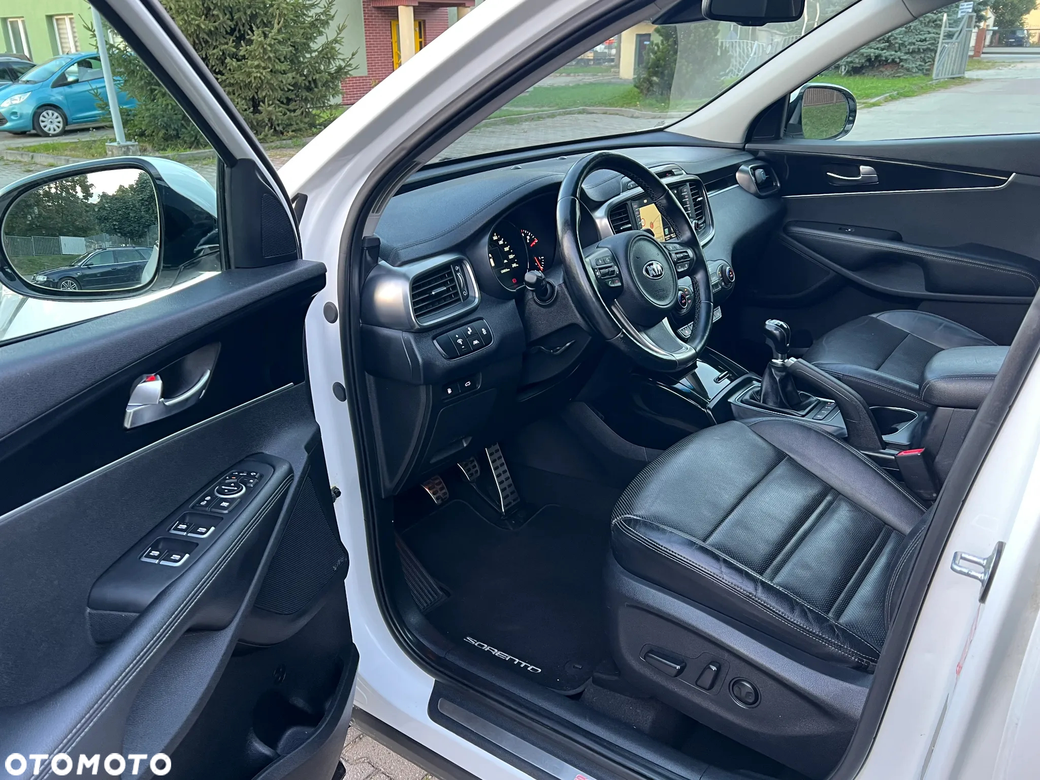 Kia Sorento - 7