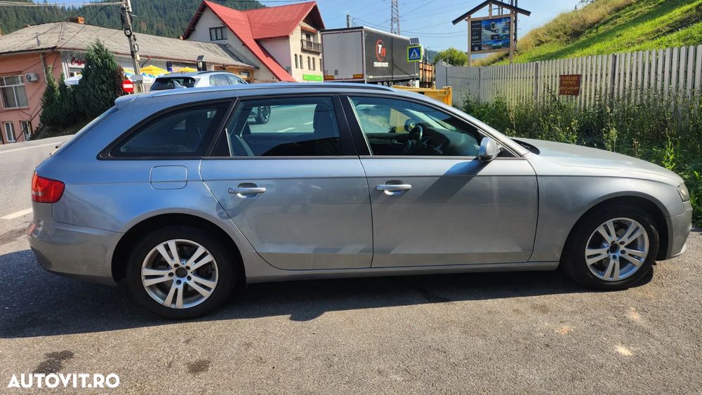 Audi A4 Avant - 1