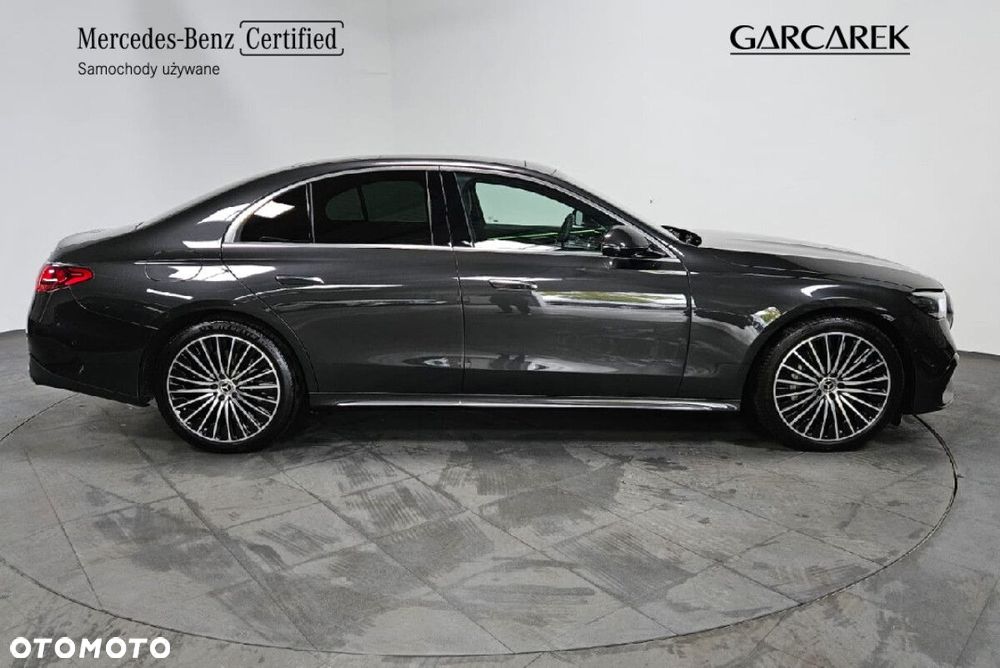 Mercedes-Benz Klasa E - 8