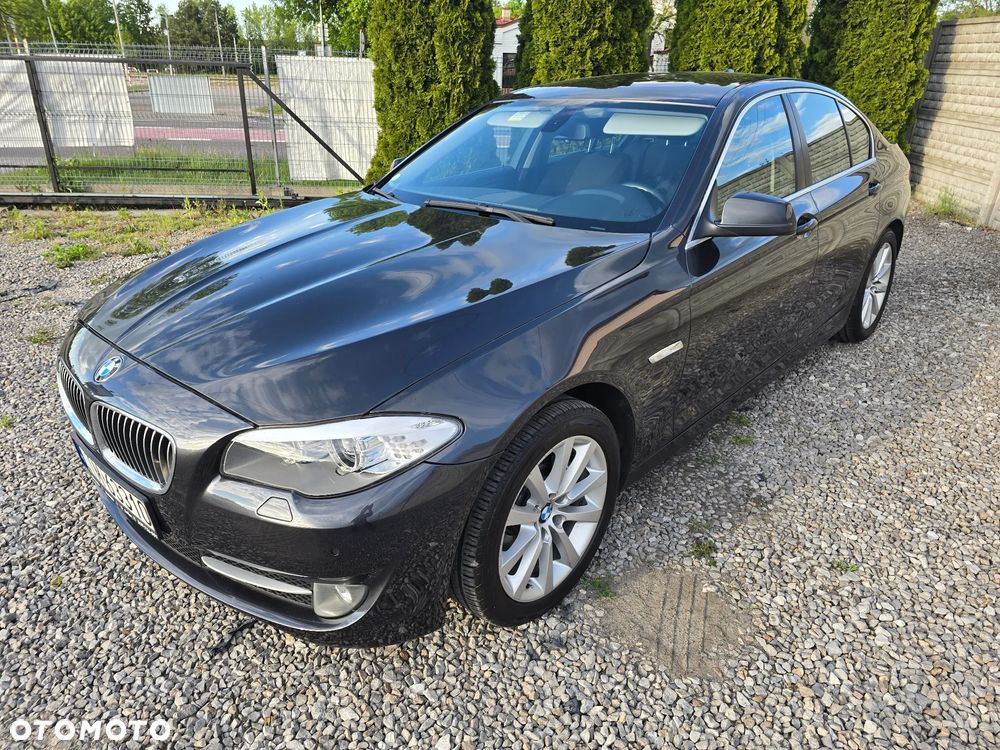 BMW Seria 5 520d Sport-Aut - 9