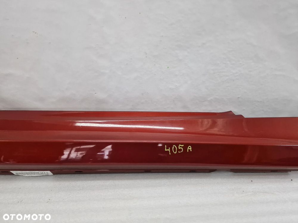 BMW E81 / E82 / E88 06- ŁADNA LEWA / PRAWA LISTWA PROGOWA / NAKŁADKA PROGU , KOLOR SEDONAROT , NR 51777183234 / 7183234 / 5177-7183233 / 7183233 , NR AUKCJI PR405 - 14