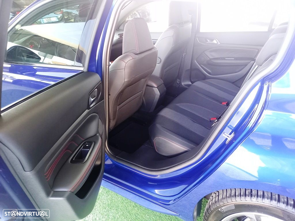 Peugeot 308 1.5 BlueHDi GT Line - 5