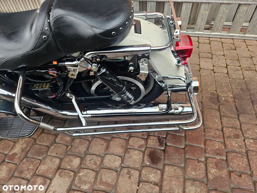 Harley-Davidson Softail Fat Boy - 29